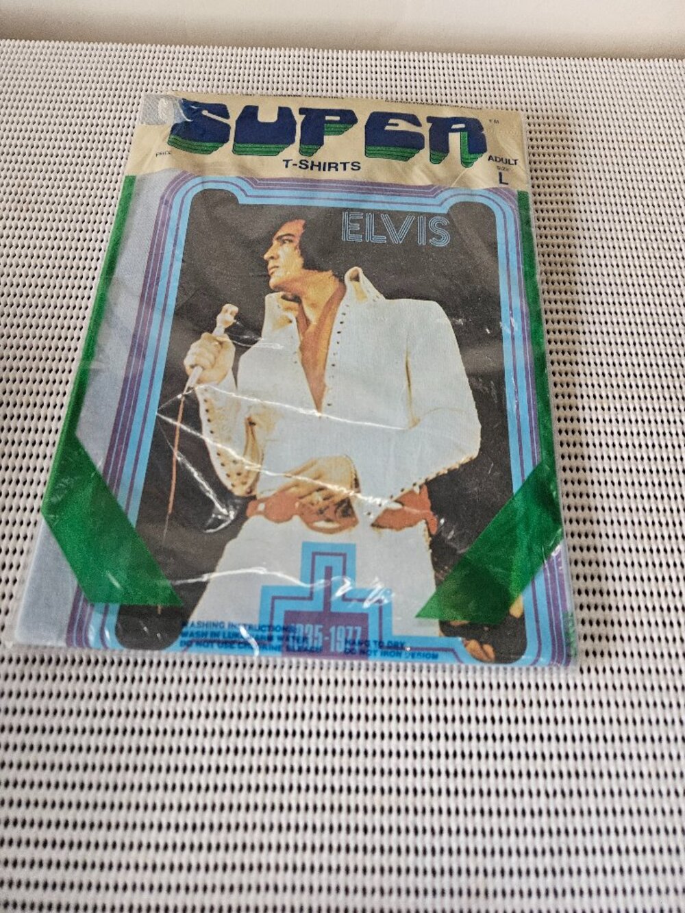 Elvis "Super T-Shirt  unopened deadstock  G12